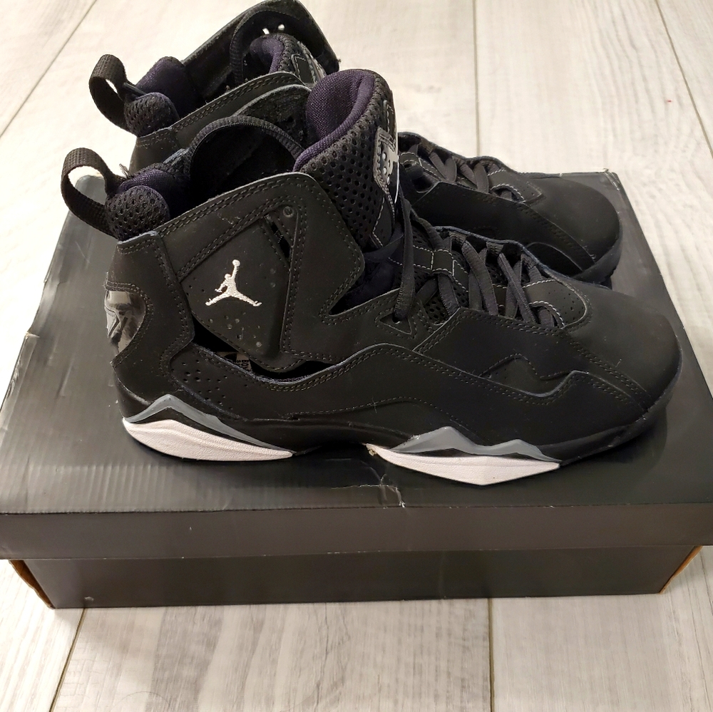 Jordan's True Flight BG